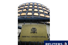Renuncian tres magistrados del Tribunal Constitucional El edificio del Constitucional en Madrid el 1 de diciembre de 2009.