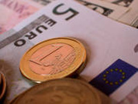 Monedas de céntimo de euro y de euro.