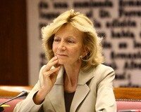 El Estatuto de Cataluña: de la teoría a la práctica El Estatuto de Cataluña: de la teoría a la práctica