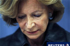 Moody’s rebaja la deuda de España un escalón, a ‘Aa1’ Elena Salgado, ofrece una rueda de prensa en el Palacio de la Moncloa en Madrid el 24 de septiembre de 2010.