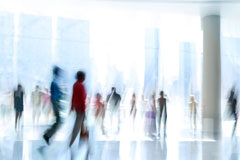 Inasistencia de los administradores a la junta general. Efectos Empresarios