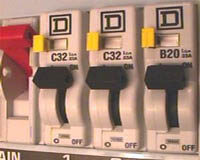 Luz de Gas a las protestas por la subida de la luz Luz de Gas a las protestas por la subida de la luz