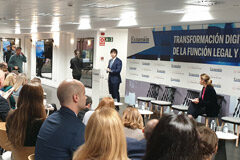 Según los expertos, el papel de las áreas legales y fiscales es esencial para el desarrollo de las compañías Alejandro Castex, durante su intervención.