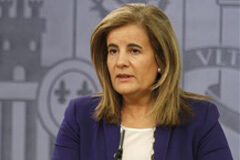 Los trabajadores adquieren mayor protagonismo en las Sociedades Laborales, cuyas acciones podrán adquirir con asistencia financiera interna La ministra de Empleo y Seguridad Social, Fátima Báñez García, en la rueda de prensa posterior al Consejo de Ministros.