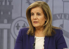 La ministra de Empleo y Seguridad Social, Fátima Báñez García, en la rueda de prensa posterior al Consejo de Ministros.