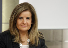 La Ministra de Empleo y Seguridad Social, Fátima Báñez en el Consejo de Ministros