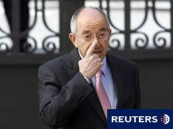 el gobernador del Banco de España, Miguel Ángel Fernández Ordóñez, lleva el Congreso el 22 de junio de 2010.