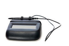 La firma electrónica avanzada basada en un certificado reconocido (“qualified certificae”) Dispositivo para la firma electrónica