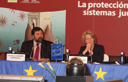 España firma un tratado que tipifica los abusos a menores España firma un tratado que tipifica los abusos a menores