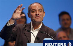 El Tribunal de Madrid traslada parte del caso Gürtel a Valencia Camps interviene en un acto del Partido Popular en Valencia el 22 de mayo de 2010.