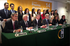 El próximo 9 de junio se entregará el `XV Premio Jóvenes Juristas´ convocado por Fundación Garrigues, Thomson Reuters Aranzadi y el Centro de Estudios Garrigues Imagen del jurado