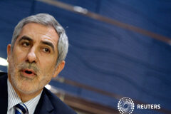 El Gobierno achaca a problemas legales el retraso en ratificar la imprescriptibilidad de crímenes de lesa humanidad Gaspar Llamazarez