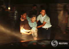 La guerra vuelve a Gaza con ataques israelíes y lanzamiento de cohetes La guerra vuelve a Gaza con ataques israelíes y lanzamiento de cohetes