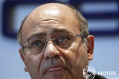 El ex presidente de la CEOE Díaz Ferrán, detenido por alzamiento bienes Díaz Ferrán en una rueda de prensa en Madrid, el 10 de octubre de 2010