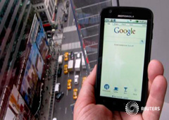 Un teléfono que muestra la página de búsqueda de Google en Nueva York