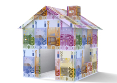 Una casa hecha con billetes de euro