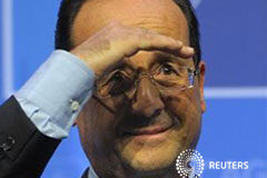 Hollande se prepara para enfrentarse a Merkel en la UE Hollande durante una rueda de prensa en Chicago