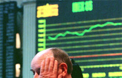 El Ibex-35 cae un 1% arrastrado por los grandes bancos El Ibex rebota un 1% en sintonía con las plazas internacionales