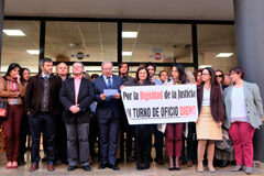 La abogacía del Turno de Oficio exige a los poderes públicos el cese de la actitud de menosprecio Imagen de concentración