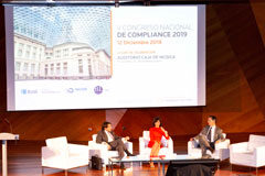 No hay corrupción sin corruptor; la Administración debe exigir el cumplimiento de la ley a quien contrata con ella Un momento del congreso de compliance.