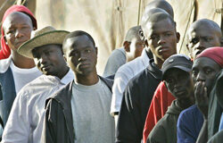 Texto definitivo para la Ley de Extranjería (I) La reforma de la Ley de Extranjería criminaliza al inmigrante en situación irregular