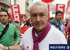 magen del líder de Izquierda Unida y candidato para las elecciones del 20-M en la manifestación del pasado 1 de mayo