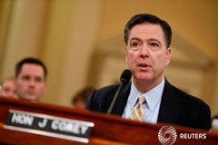 Comey confirma que el FBI investiga influencia rusa en elecciones de EEUU El director del FBI James Comey testifica en una audiencia del comité de inteligencia del Congreso en Washington, EEUU, el 20 de marzo de 2017
