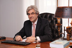 “En nuestros despachos se evitan muchísimos más pleitos de los que se celebran a lo largo del año en la jurisdicción Social” Javier San Martín