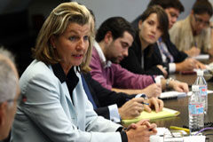 Los accionistas minoritarios españoles y alemanes llevan la OPA de ACS a Bruselas Jella Benner-Heinacher, Presidenta de la asociación de accionistas minoritarios alemanes.