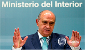 el ministro del Interior, Jorge Fernández Díaz, que dio a conocer los informes, en una fotografía de archivo del 2 de agosto de 2012