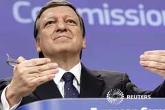 La UE lanza dos posibles salvavidas para España el presidente de la Comisión Europea José Manuel Durao Barroso en una rueda de prensa en Bruselas, el 30 de mayo de 2012