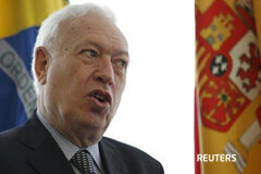 Margallo: Pronto habrá medidas para reconducir el déficit arcía-Margallo durante un encuentro con su homólogo brasileño Antonio Patriota en el Palacio Itamaraty de Brasilia el pasado 16 de mayo