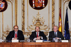 El secretario de Estado de Justicia inaugura las XXXIII Jornadas de la Abogacía General del Estado De Fuentes, Campo y Moscoso del Prado.