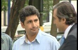 Unas 200 personas se concentran frente a los juzgados de Sevilla para exigir la expulsión del juez Tirado Unas 200 personas se concentran frente a los juzgados de Sevilla para exigir la expulsión del juez Tirado