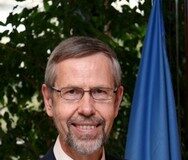 «La mejora continua de la seguridad y la salud en el trabajo es un objetivo fundamental de la política social y laboral en Europa» La mejora continua de la seguridad y la salud en el trabajo es un objetivo fundamental de la política social y laboral en Europa