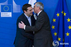 «No asuman que la zona euro aceptará sus exigencias», advierte la UE a Grecia Juncker y Tsipras durante la reunión de la Comisión Europea en Bruselas el 4 de febrero de 2015