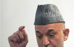 Karzai aceptaría una segunda vuelta de las elecciones afganas Karzai en rueda de prensa el 11 de octubre de 2009 en Kabul.