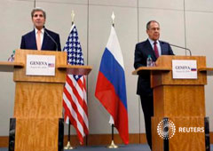El secretario de Estado John Kerry (izq.) y su homólogo ruso Sergei Lavrov en una rueda de prensa en Ginebra el 26 de agosto de 2016