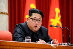 El líder norcoreano pide que su Ejército esté listo para usar armas nucleares Kim Jong Un habla en una ceremonia en una foto sin datar suministrada el 13 de enro de 2016