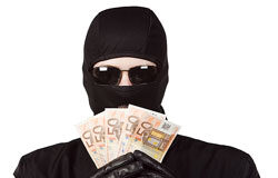 La valoración de los objetos hurtados: ¿falta o delito de hurto? La Agencia Tributaria, víctima de phising