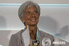 Lagarde apoya a Grecia y ve complicado el panorama español Lagarde el pasado 26 de julio de 2012 en una conferencia en Londres
