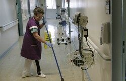 Un juzgado de Santander amplía el derecho a decidir el horario laboral por motivos de conciliación Un juzgado de Santander amplía el derecho a decidir el horario laboral por motivos de conciliación limpiadora