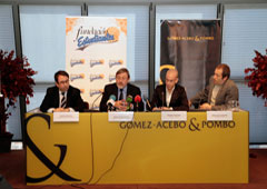 Jaime Lissavetzky y representantes de Gómez- Acebo & Pombo.