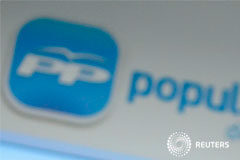 La juez procesa al PP y a su tesorera por la destrucción de los ordenadores de Bárcenas Logo PP