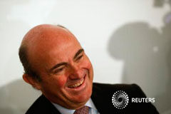 El ministro de Economía dice que el PIB crecerá casi 1% en 2014 Luis de Guintos en Madrid el 15 de enero de 2014