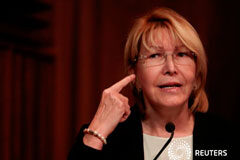 La Fiscalía venezolana solicita suspender la instalación de la asamblea constituyente La fiscal general de Venezuela, Luisa Ortega Diaz, habla en una rueda de prensa en Caracas