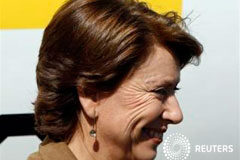 La juez impone a la exministra Magdalena Álvarez fianza de 29 millones Magdalena Álvarez en un acto en Sevilla el 26 de febrero de 2007