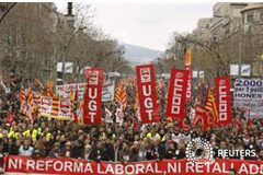 DATOS sobre la reforma laboral Manifestantes en el centro de Barcelona el 19 de febrerode 2012