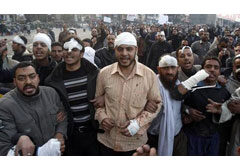 Cinco líderes de la UE piden una transición rápida en Egipto Manifestantes antigubernamentales durante las protestas en la plaza Tahrir en El Cairo, el 3 de febrero de 2011.