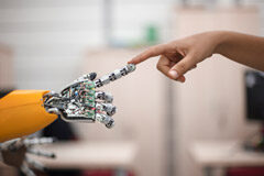 Del ‘Know-How’ a la computación cognitiva Prótesis mano